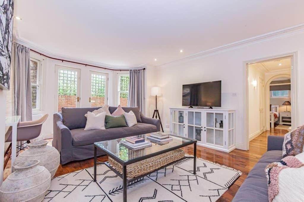 Oxfordshire Living - The Palin - Oxford